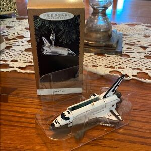 Keepsake Ornament Space Shuttle Vintage 1995 Excellent Cond